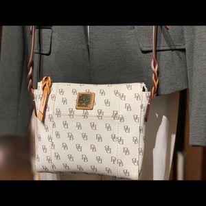 Dooney & Bourke Marlee Crossbody Hand Bag